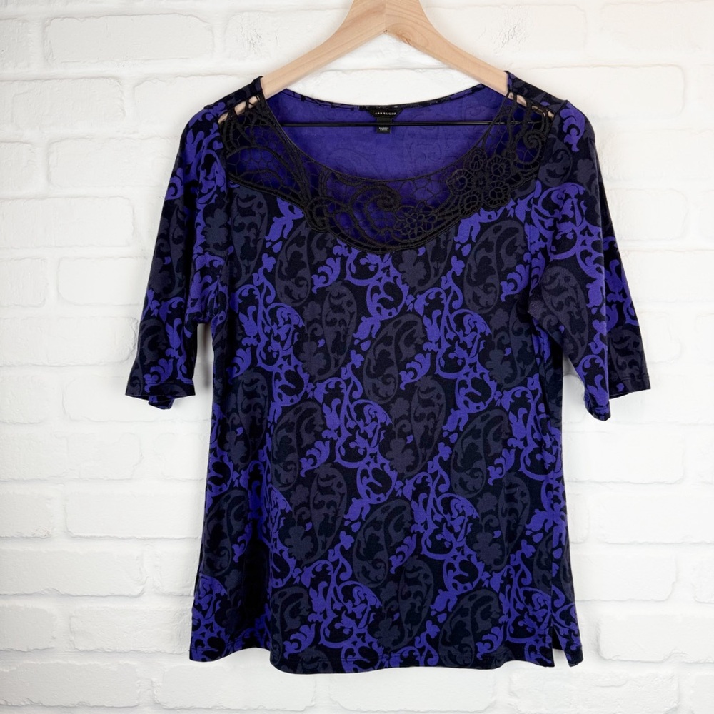 Ann Taylor Baroque Print Black Purple Knit Top Short Sleeve Crochet Neckline S